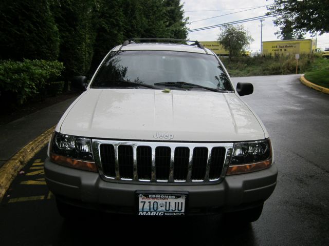 Jeep Grand Cherokee Sedan 4dr SUV