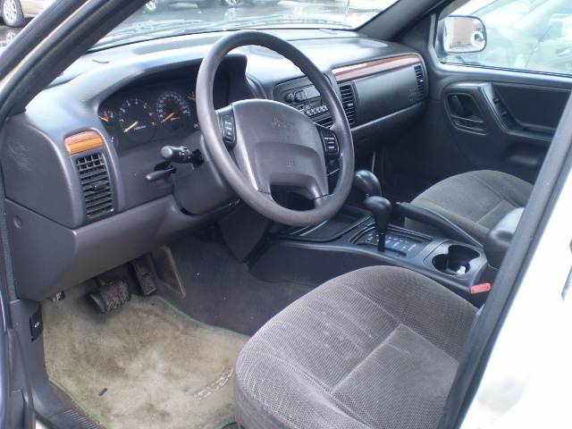 Jeep Grand Cherokee 1999 photo 2