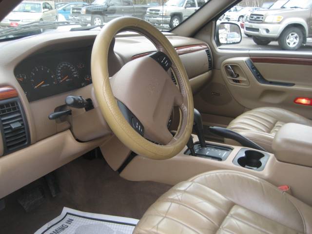 Jeep Grand Cherokee 1999 photo 2
