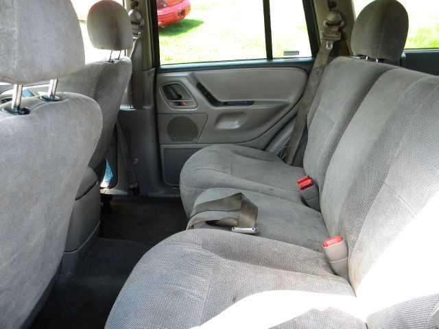 Jeep Grand Cherokee 1999 photo 4