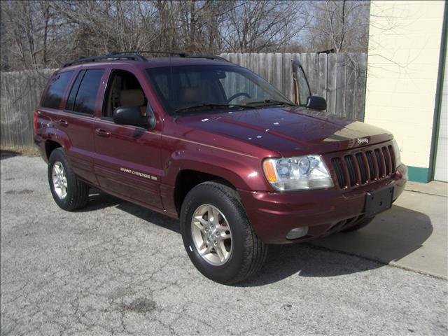 Jeep Grand Cherokee SLT 25 Sport Utility