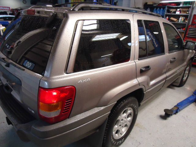 Jeep Grand Cherokee 1999 photo 3