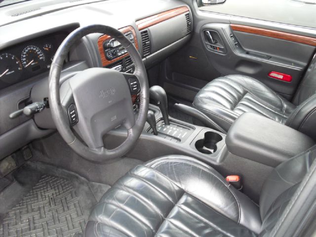Jeep Grand Cherokee 1999 photo 2