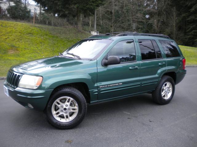 Jeep Grand Cherokee Super Sport Utility