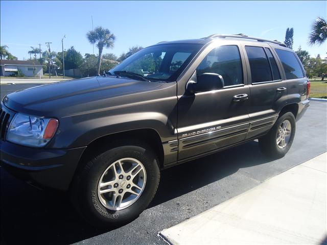 Jeep Grand Cherokee SLT 25 Sport Utility