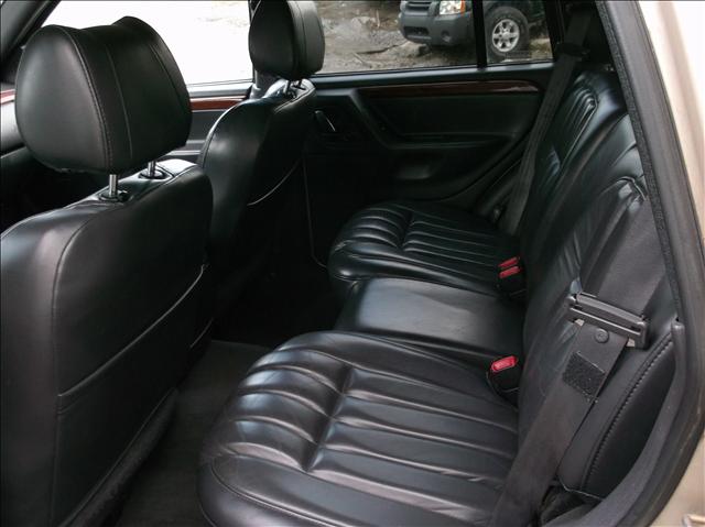 Jeep Grand Cherokee 1999 photo 4