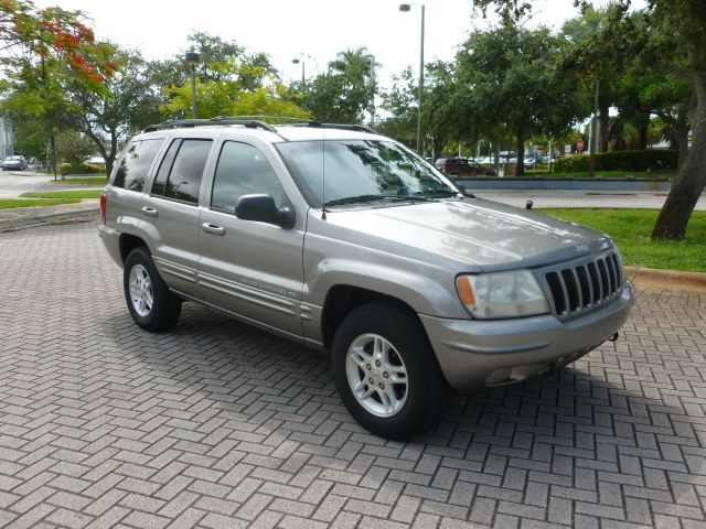 Jeep Grand Cherokee 1999 photo 2