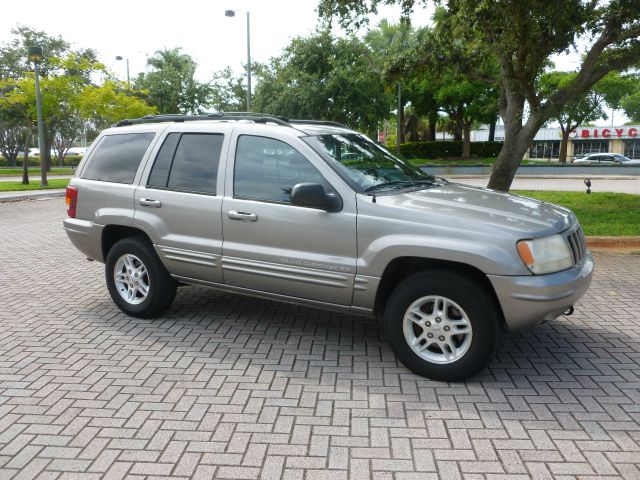 Jeep Grand Cherokee 1999 photo 4