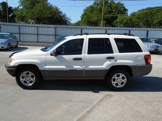 Jeep Grand Cherokee 2000 photo 3