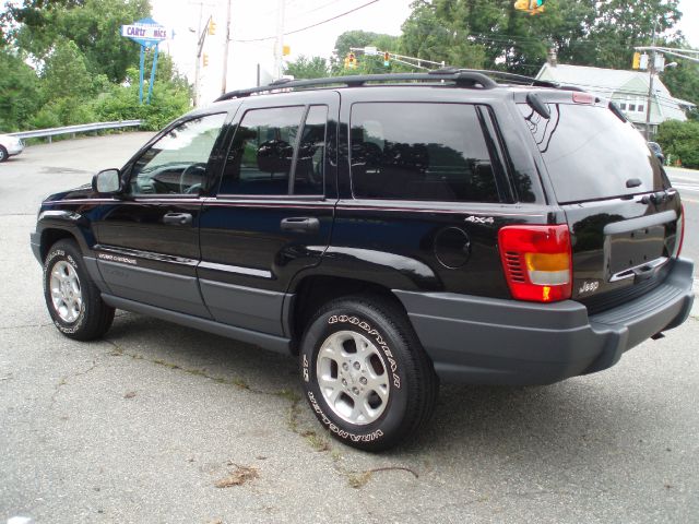 Jeep Grand Cherokee 2000 photo 2