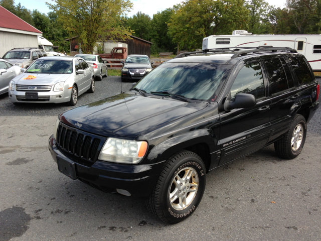 Jeep Grand Cherokee 2000 photo 2