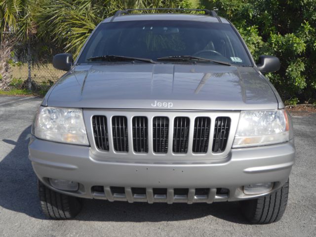 Jeep Grand Cherokee 2000 photo 2