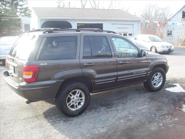 Jeep Grand Cherokee 2000 photo 1