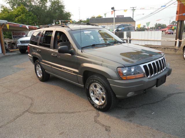 Jeep Grand Cherokee 2000 photo 2