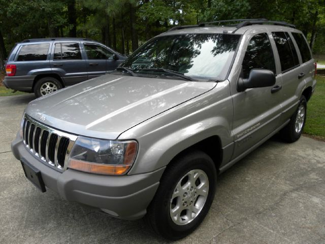Jeep Grand Cherokee 2000 photo 1