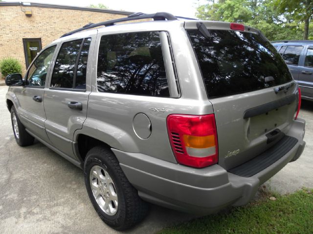 Jeep Grand Cherokee 2000 photo 2