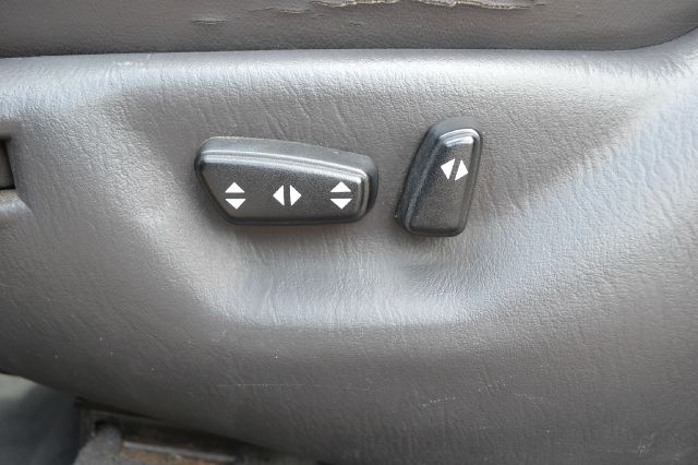 Jeep Grand Cherokee Base W/nav.sys SUV