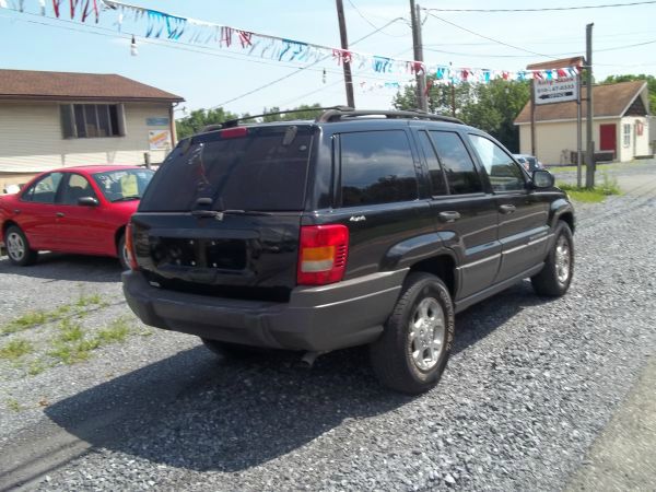 Jeep Grand Cherokee 2000 photo 1