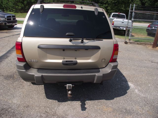 Jeep Grand Cherokee 2000 photo 3