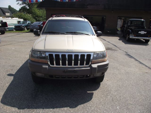 Jeep Grand Cherokee 2000 photo 4
