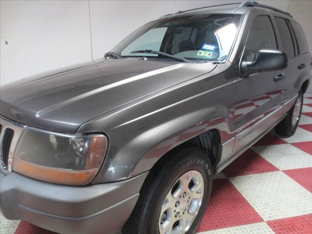 Jeep Grand Cherokee K2500 Silverado SUV