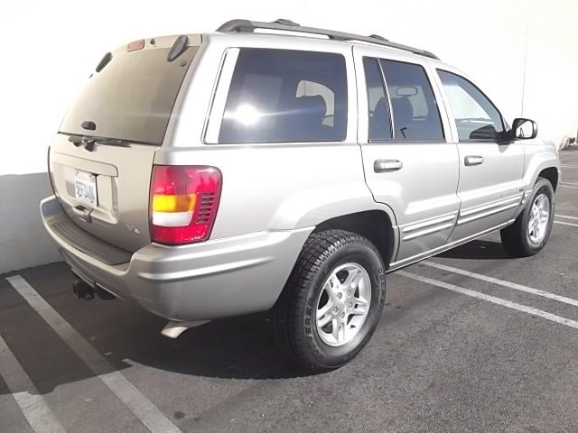 Jeep Grand Cherokee 2000 photo 2