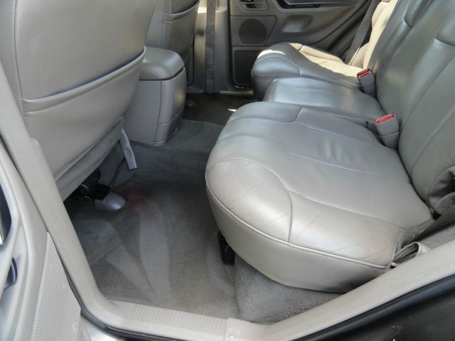 Jeep Grand Cherokee Base W/nav.sys SUV