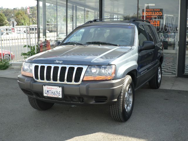 Jeep Grand Cherokee 2000 photo 2