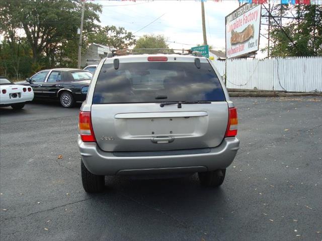 Jeep Grand Cherokee SLT 25 SUV