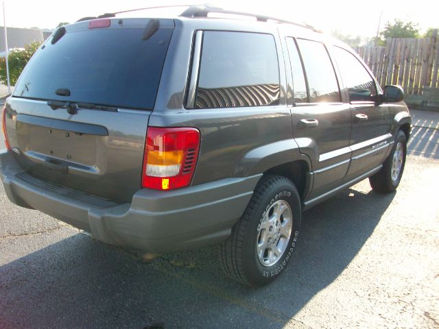 Jeep Grand Cherokee Sedan 4dr SUV