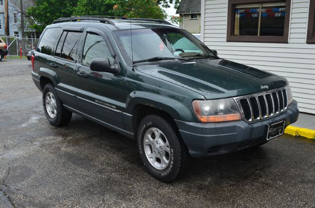 Jeep Grand Cherokee 2000 photo 1