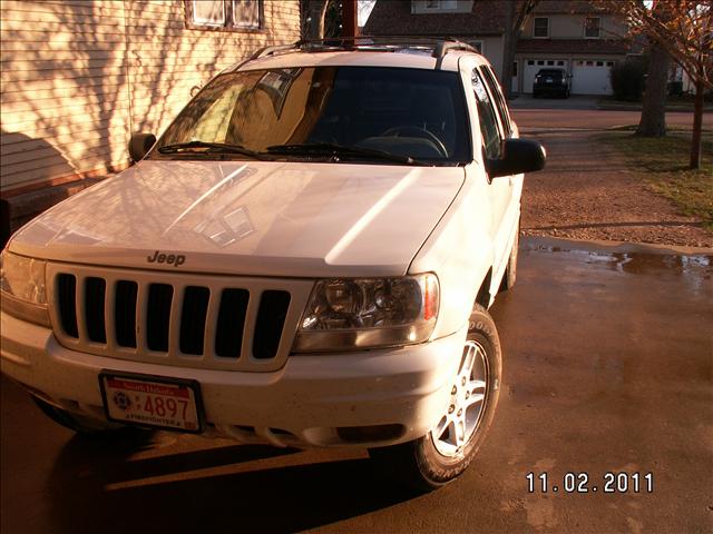 Jeep Grand Cherokee 2000 photo 0