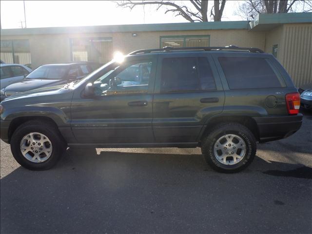 Jeep Grand Cherokee 2000 photo 1