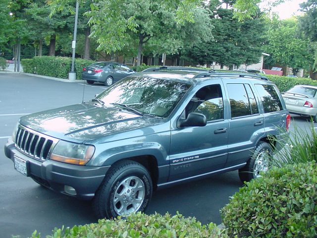 Jeep Grand Cherokee 2000 photo 6
