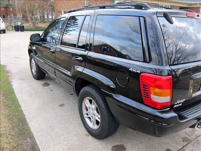 Jeep Grand Cherokee 2000 photo 4