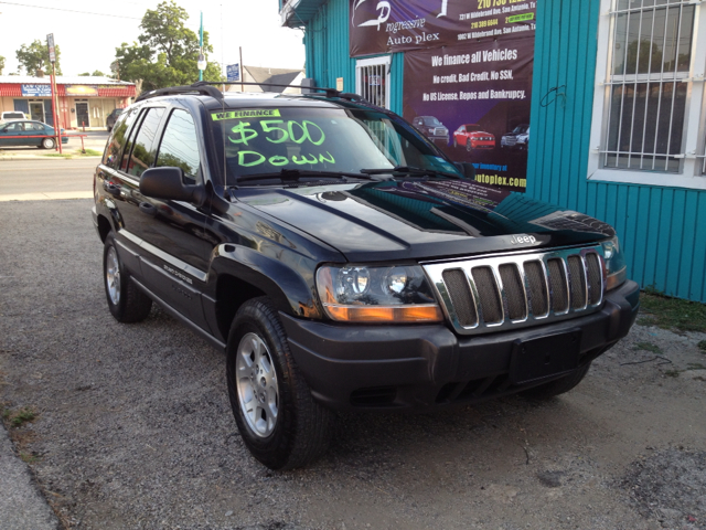 Jeep Grand Cherokee Sedan 4dr SUV