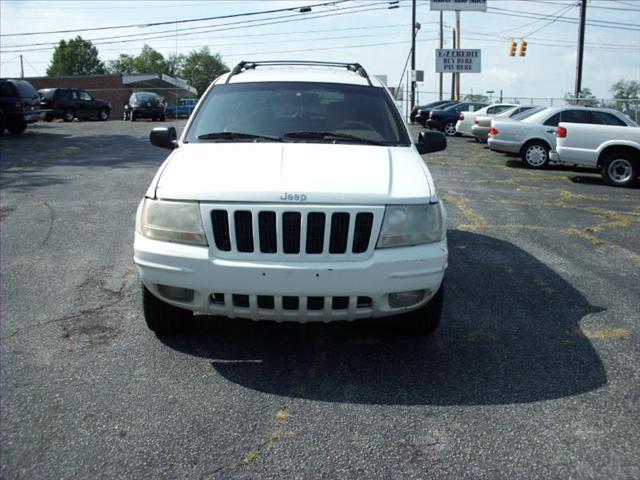 Jeep Grand Cherokee SLT 25 Sport Utility