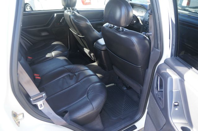 Jeep Grand Cherokee Base W/nav.sys SUV