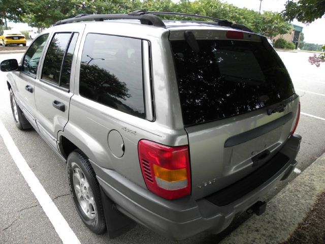 Jeep Grand Cherokee 2000 photo 1