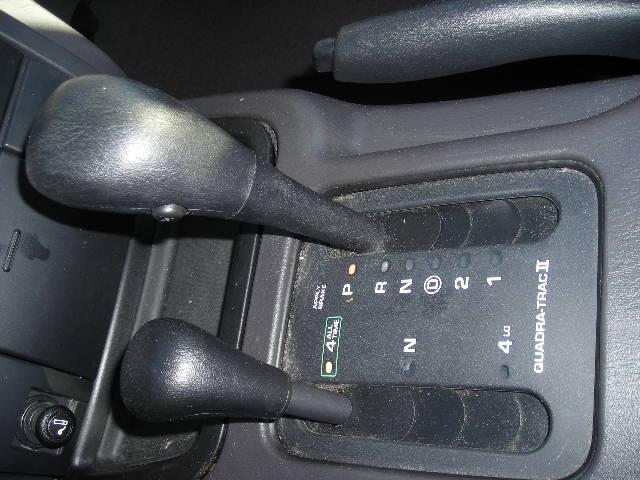 Jeep Grand Cherokee 2000 photo 2