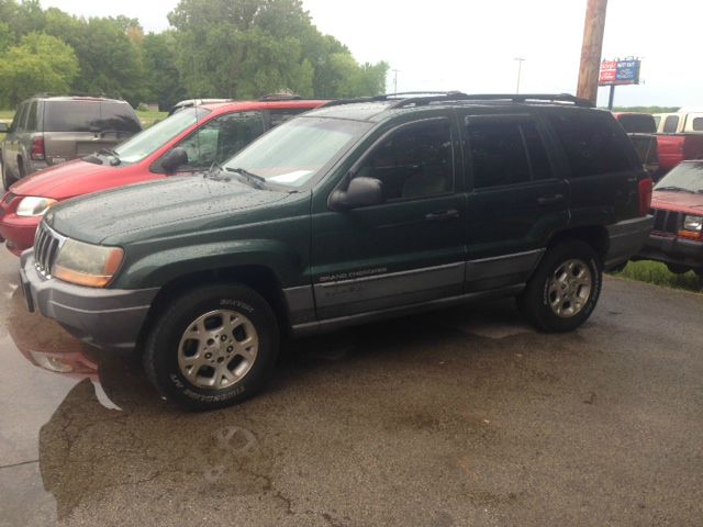 Jeep Grand Cherokee 2000 photo 1