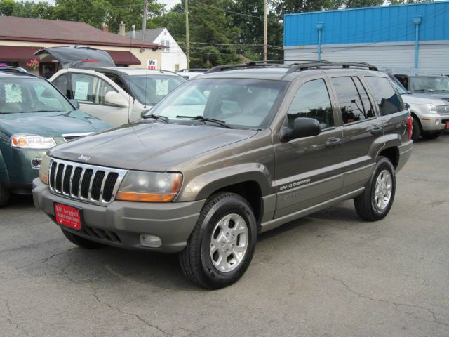 Jeep Grand Cherokee 2000 photo 4