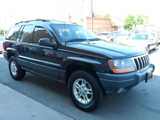 Jeep Grand Cherokee 2000 photo 3