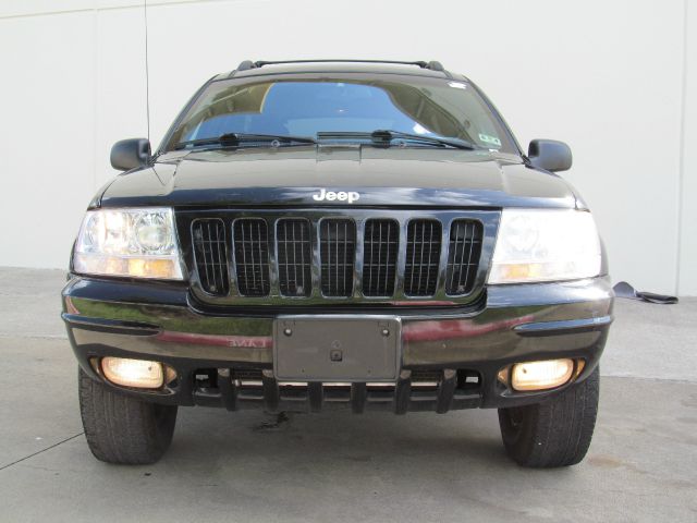 Jeep Grand Cherokee 2000 photo 2