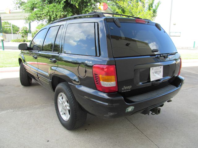 Jeep Grand Cherokee 2000 photo 3