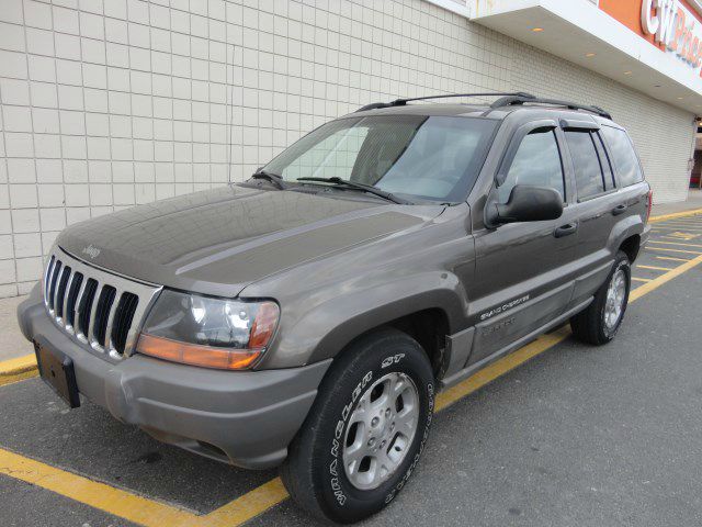 Jeep Grand Cherokee 2000 photo 1