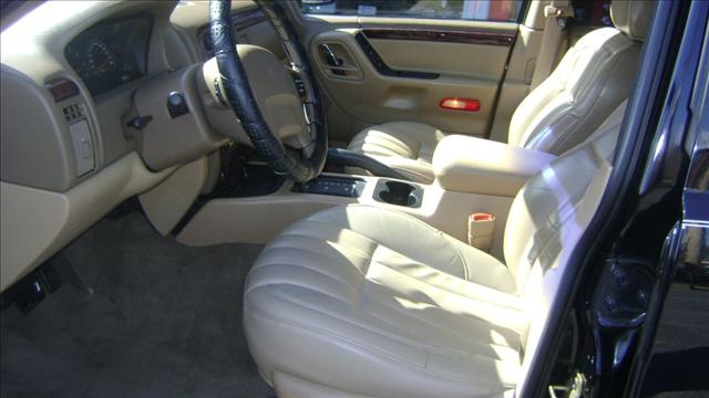 Jeep Grand Cherokee 2000 photo 4