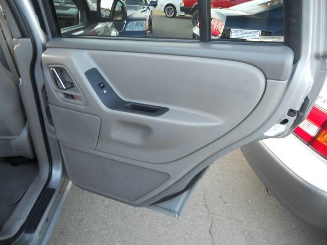 Jeep Grand Cherokee 2000 photo 5