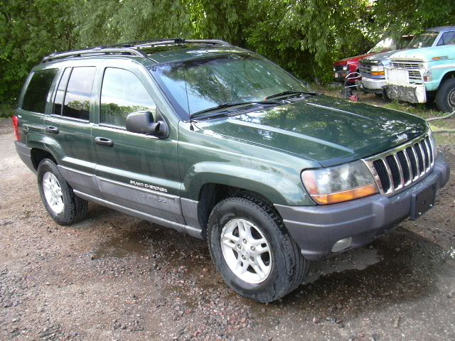 Jeep Grand Cherokee 2000 photo 3
