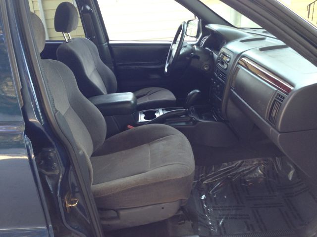 Jeep Grand Cherokee 2000 photo 33